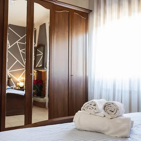 Apartamento -exclusive Fiere- Free Parking And Wi-fi- *